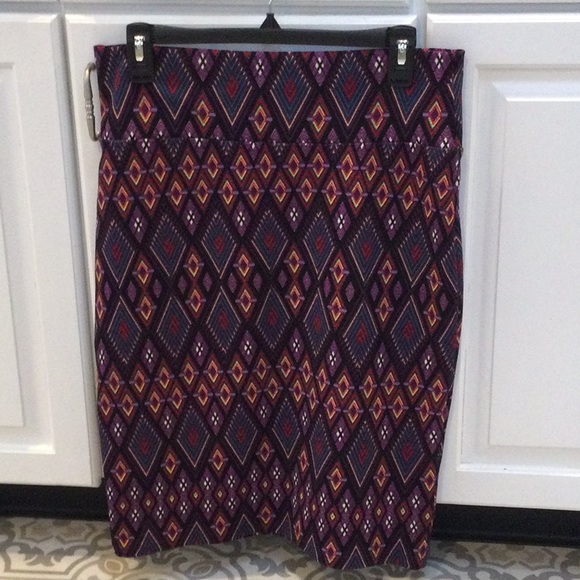 LuLaRoe Cassie Pencil skirt size M/10-12 - Picture 3 of 8